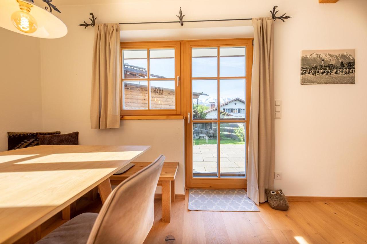 Villa Am Josefibrunnen Farchant Exterior foto
